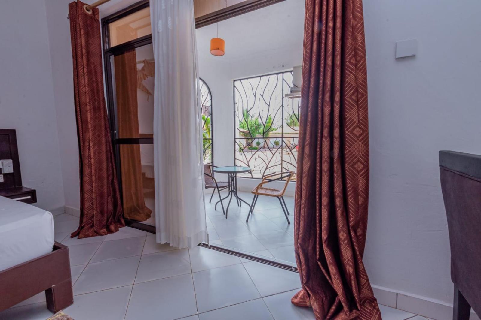 Leomilo Holidays Diani Beach Luaran gambar